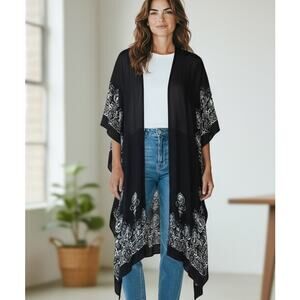 Shawl Poncho Wrap Kimono Black Geometric Aztec OSFM LOVESTITCH Boho Aztec Artsy